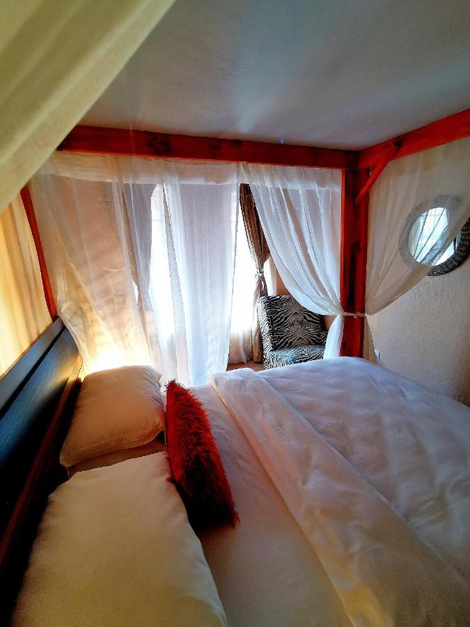 John And Noleen'S Place مارلوث بارك المظهر الخارجي الصورة